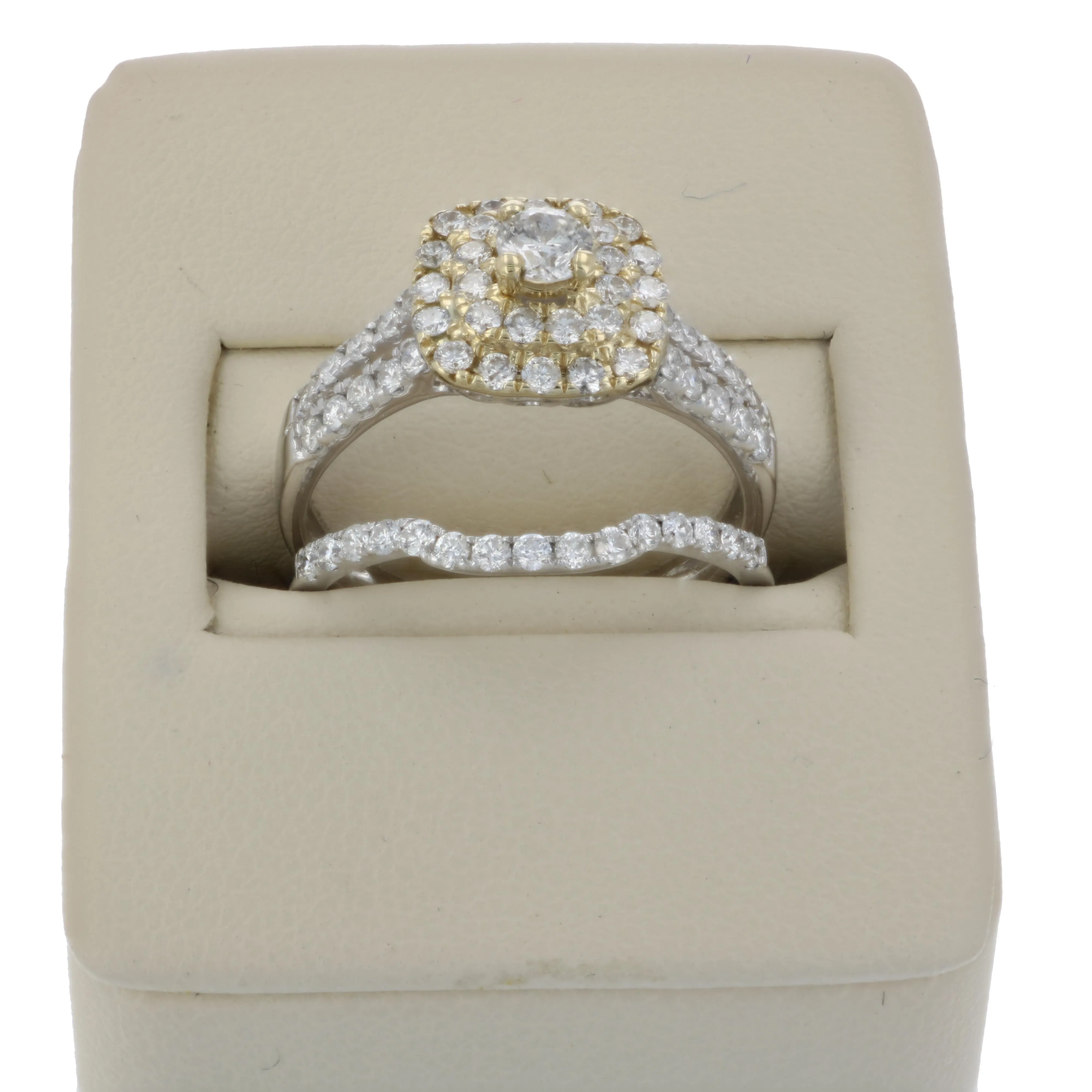 1 cttw Diamond Wedding Rings Set in 14k Tow Tone Gold