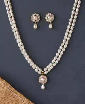 Beautiful Stone Studded Pearl Necklace Set