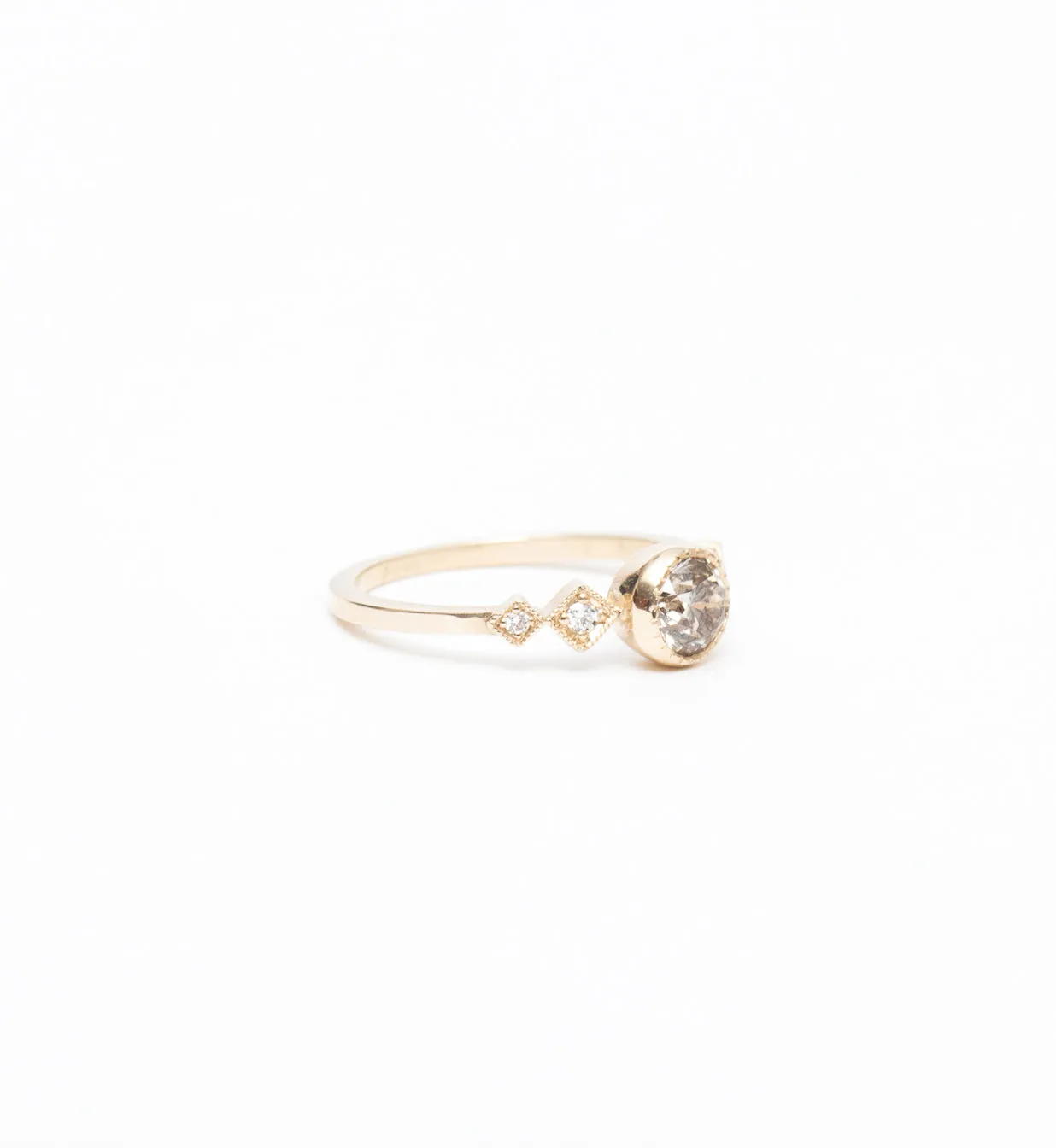 Champagne Diamond Solitaire Echo Ring