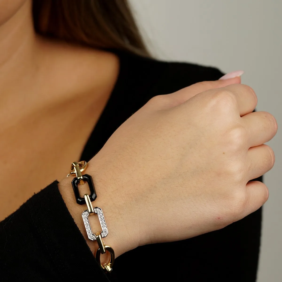 Chanel Onyx Diamond Yelllow Gold Chain Bracelet