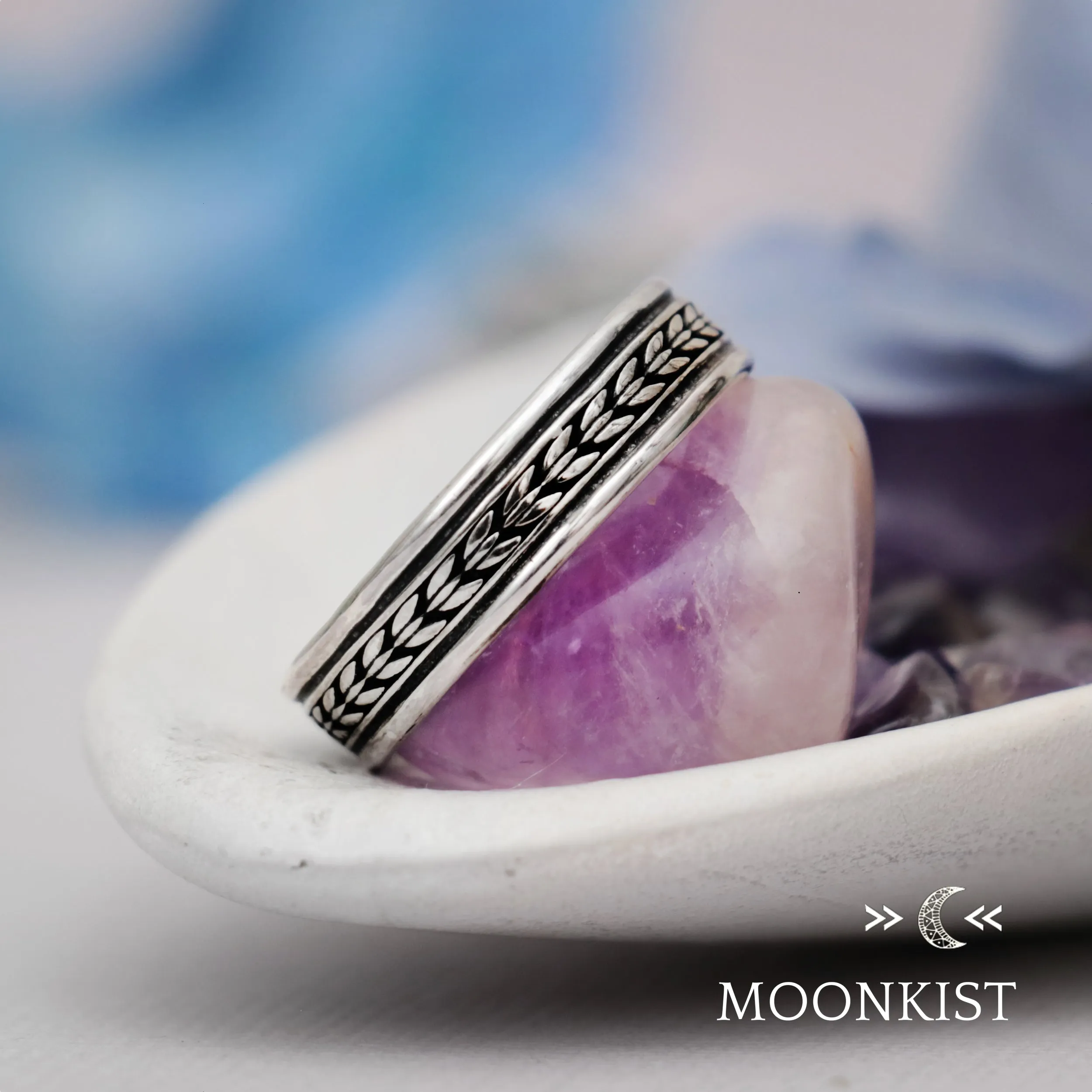 Engraved Sterling Silver Geometric Mens Wedding Band | Moonkist Designs