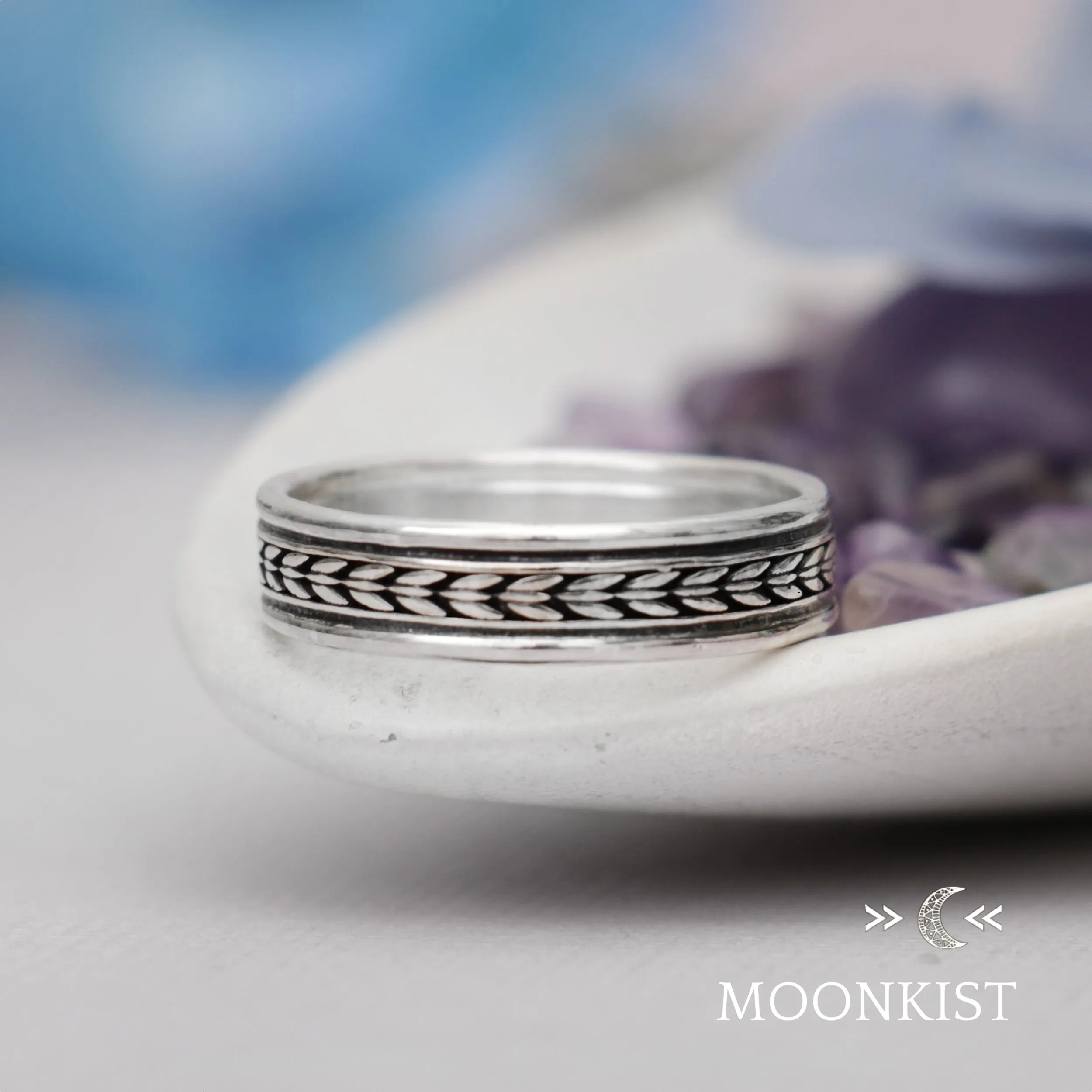 Engraved Sterling Silver Geometric Mens Wedding Band | Moonkist Designs