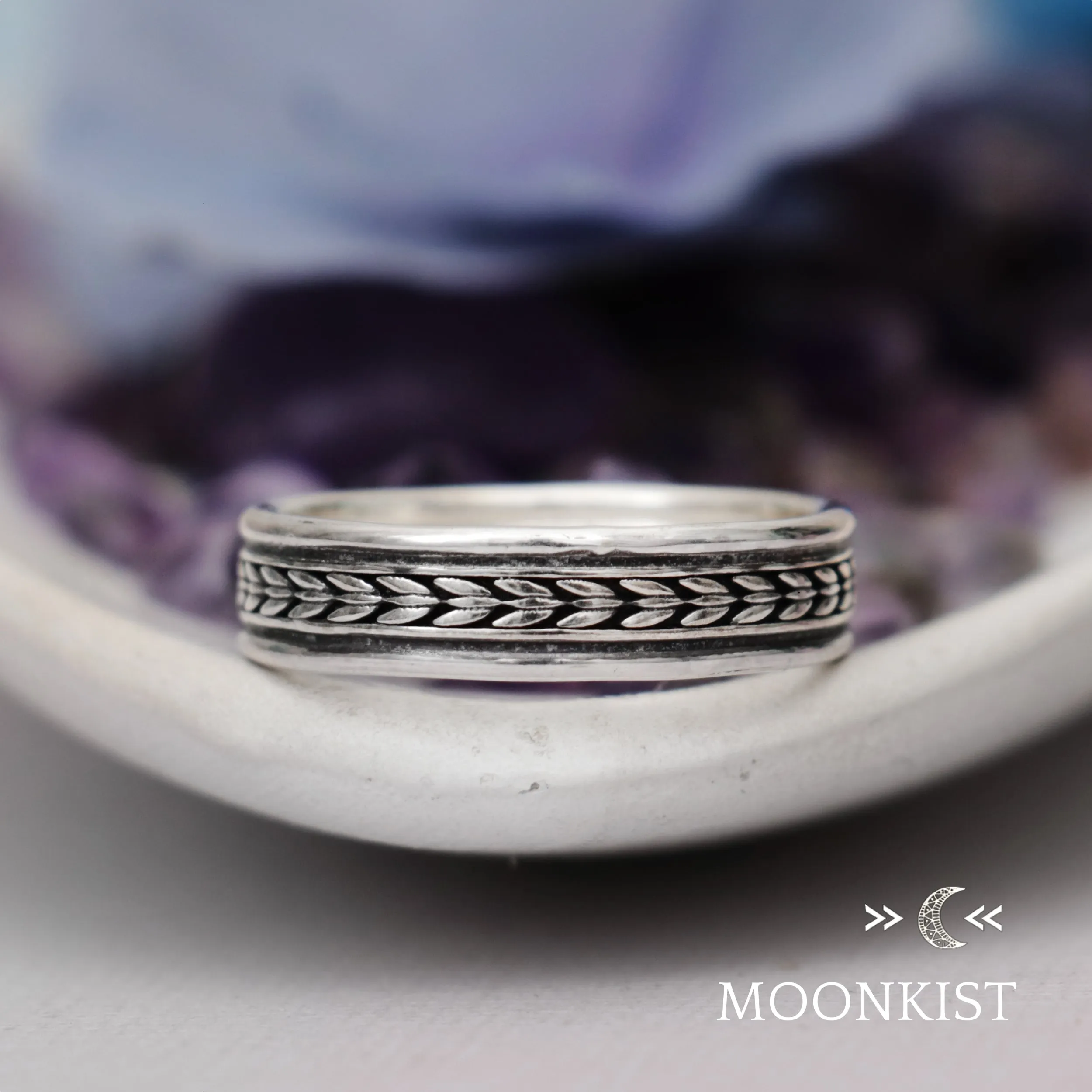Engraved Sterling Silver Geometric Mens Wedding Band | Moonkist Designs