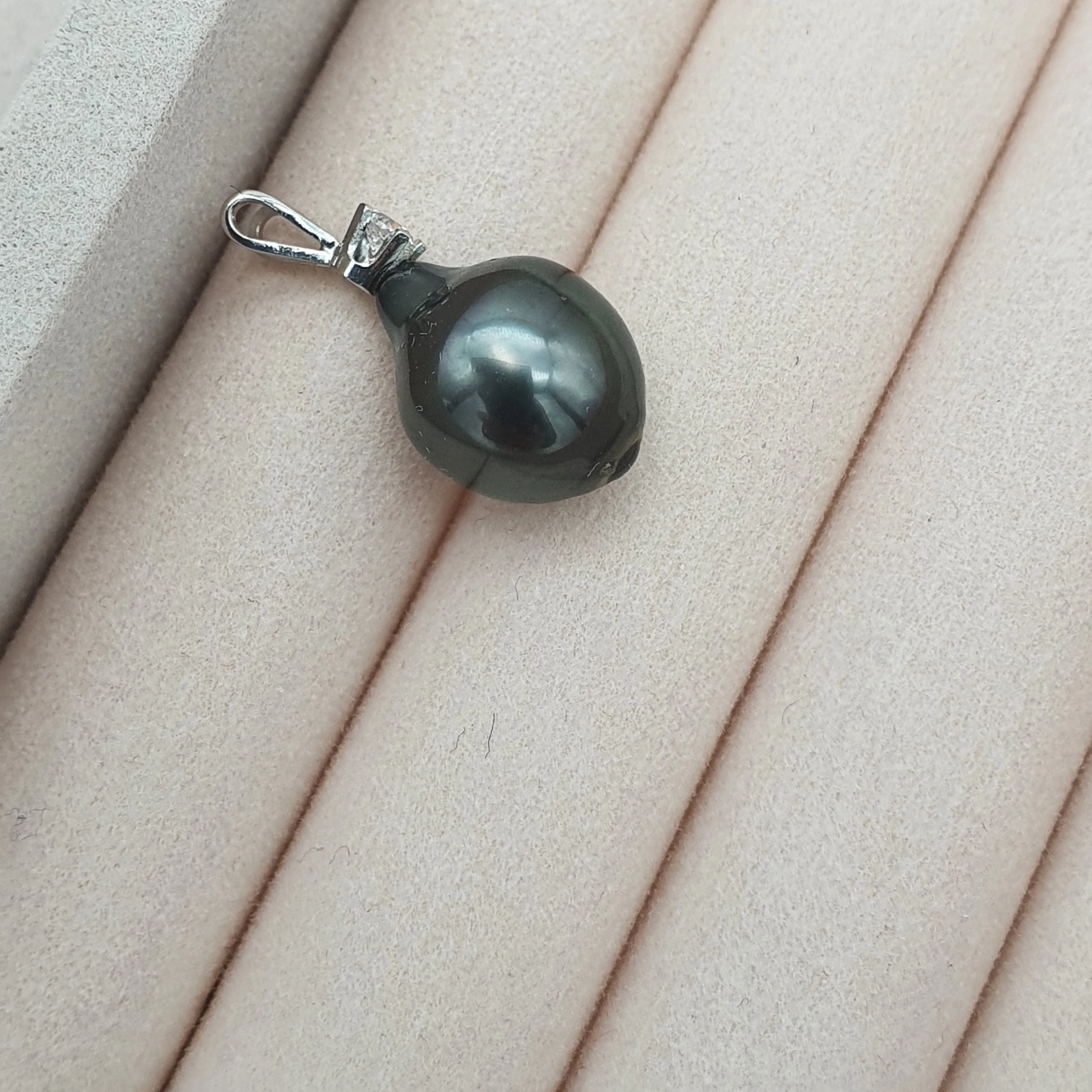 French Tahitian Baroque Pearl Pendant, 18k White Gold