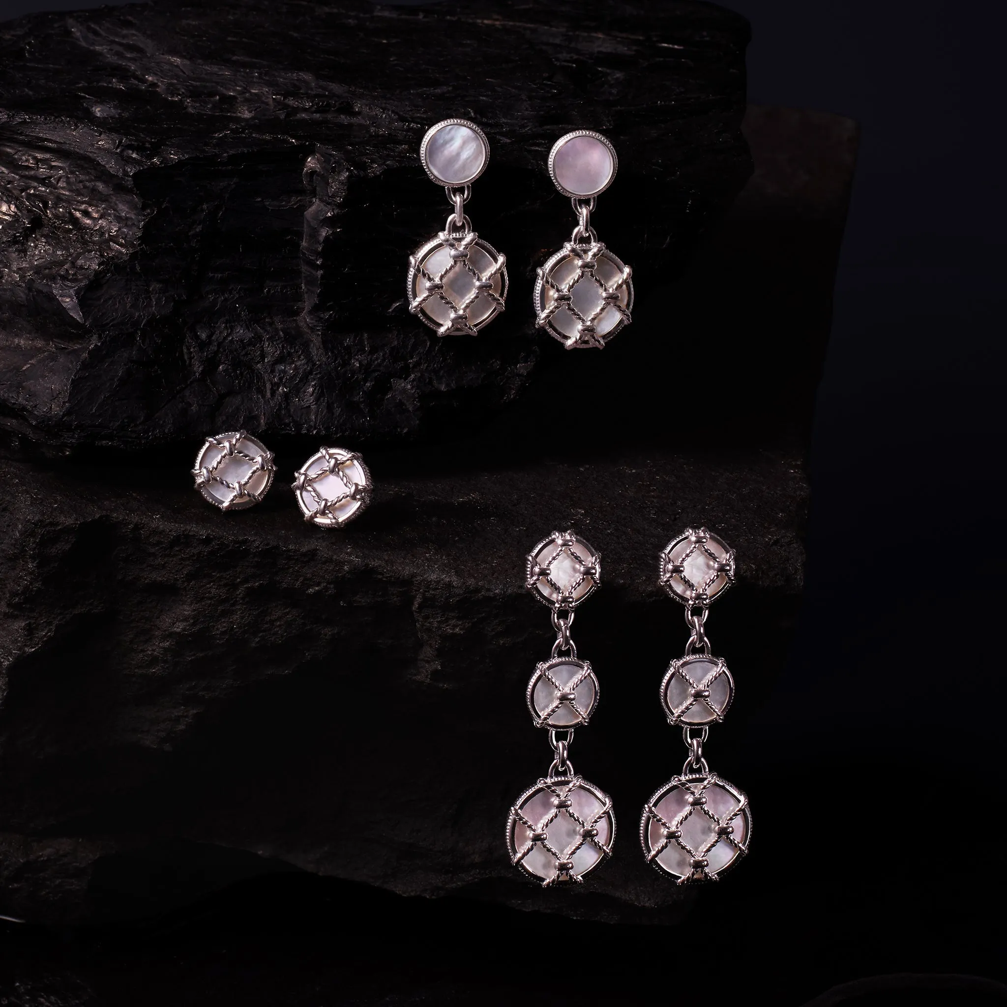 Isola Stud Earrings with Mother of Pearl