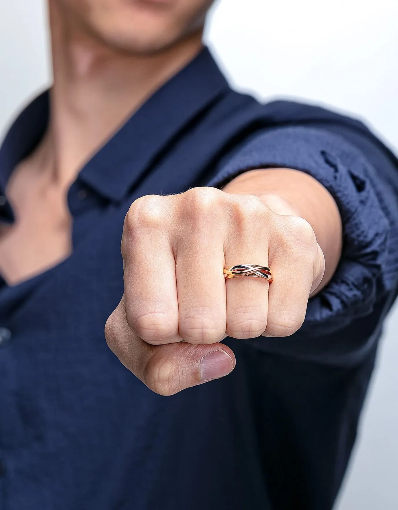 LVC Desirio Destiny Wedding Band in White and Rose Gold