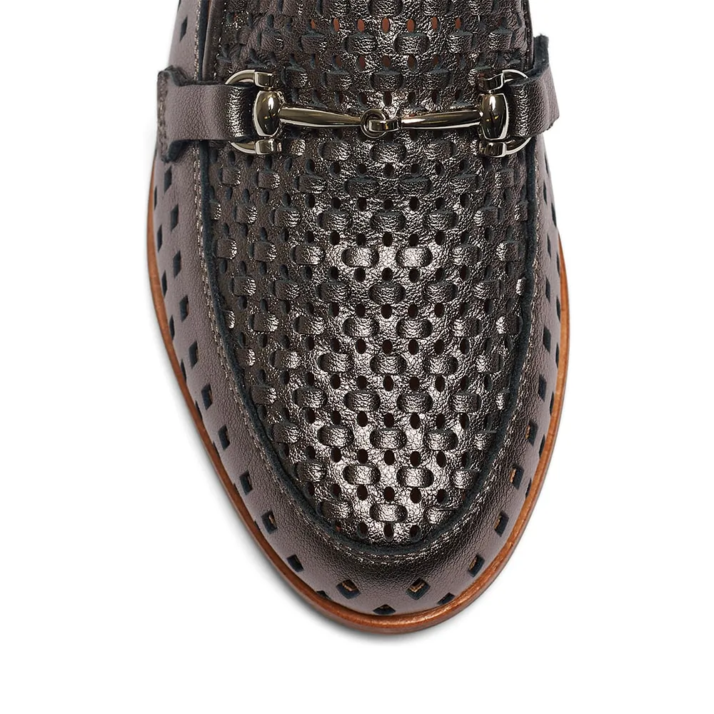 Nixon Loafer in Pewter Leather