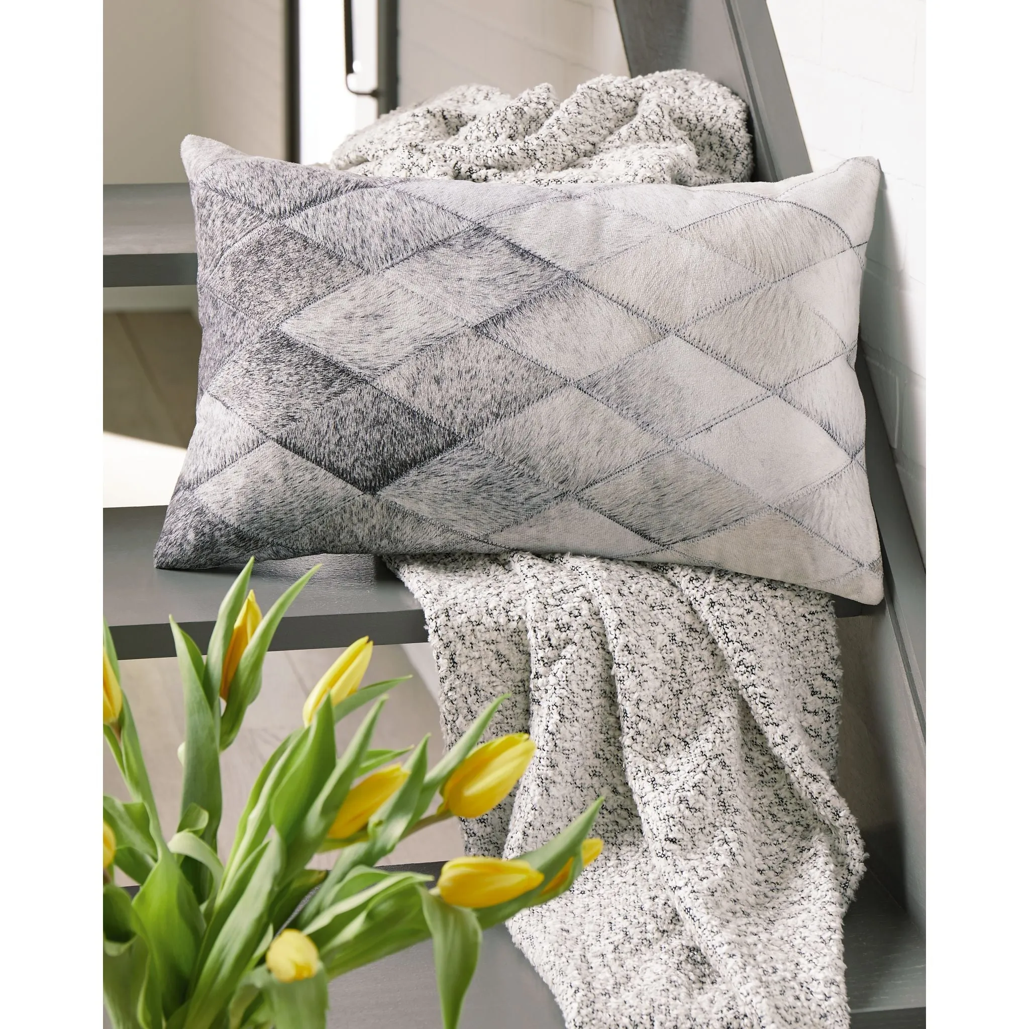 Pacrich Pillow