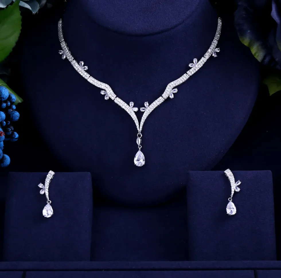 "Annabel" - Silver Cubic Zirconia Bridal Jewelry Set