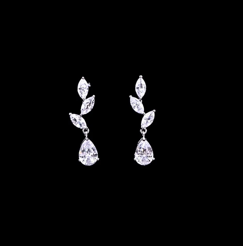 "Ivelina" - Silver Cubic Zirconia Bridal Jewelry Set