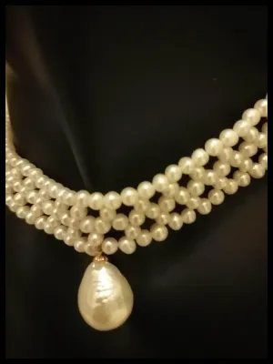 Selena Pearl Choker Necklace