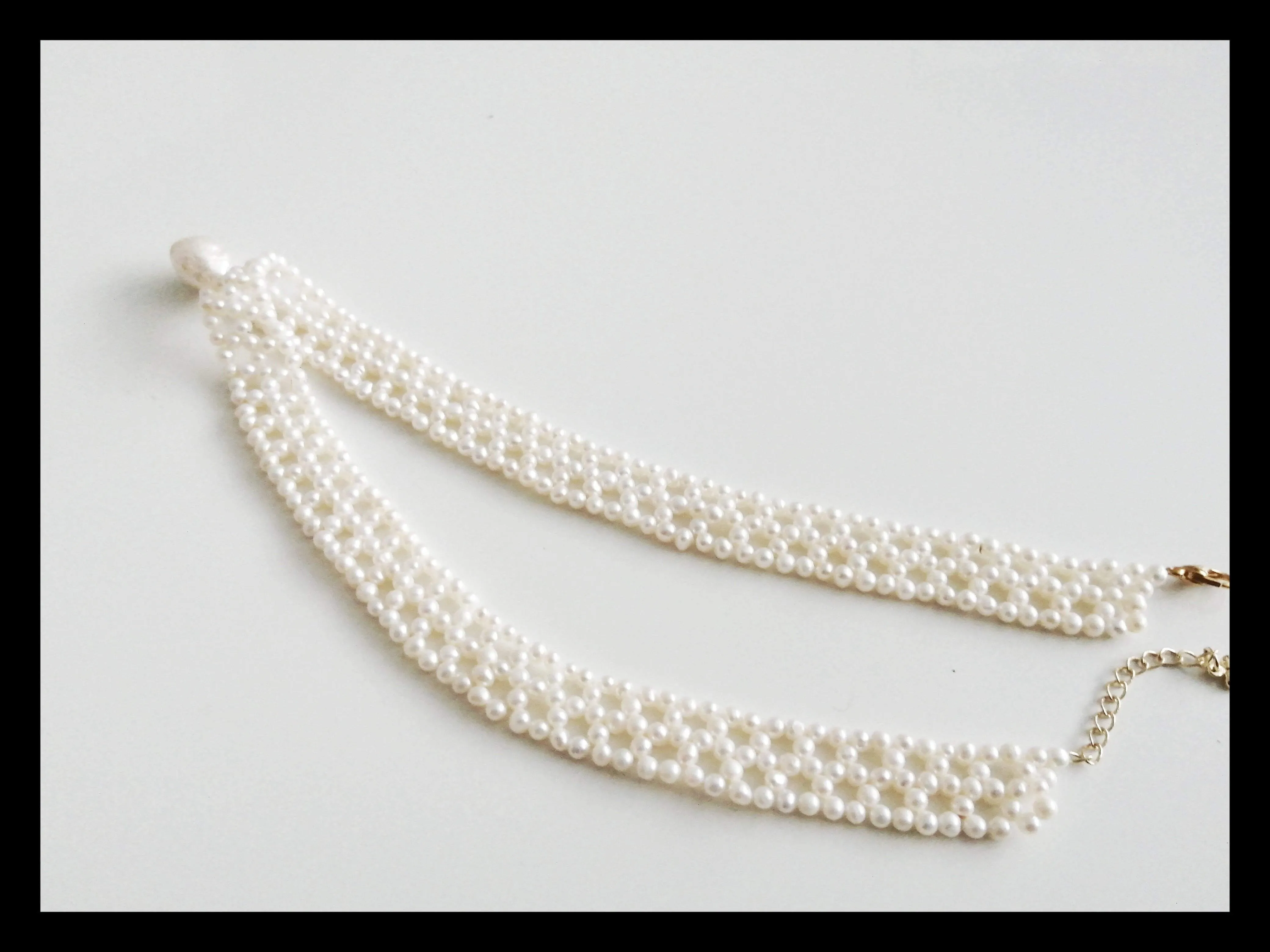 Selena Pearl Choker Necklace