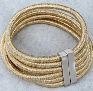 Six-layered coil-style choker necklace