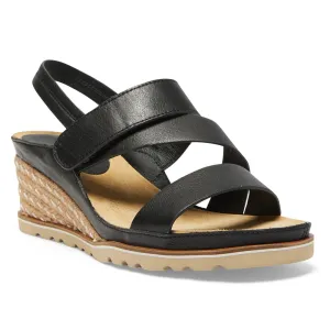 Tosca Wedge in Black Leather
